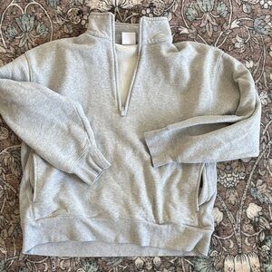 Aritzia Sweatfleece Boyfriend Fit 1/2 Zip